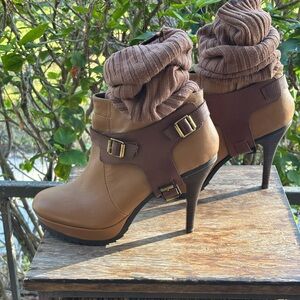Bacio 61 Brown/Tan Sock Knit Cuff Harness Ankle Boots Platform Heels Size 9M